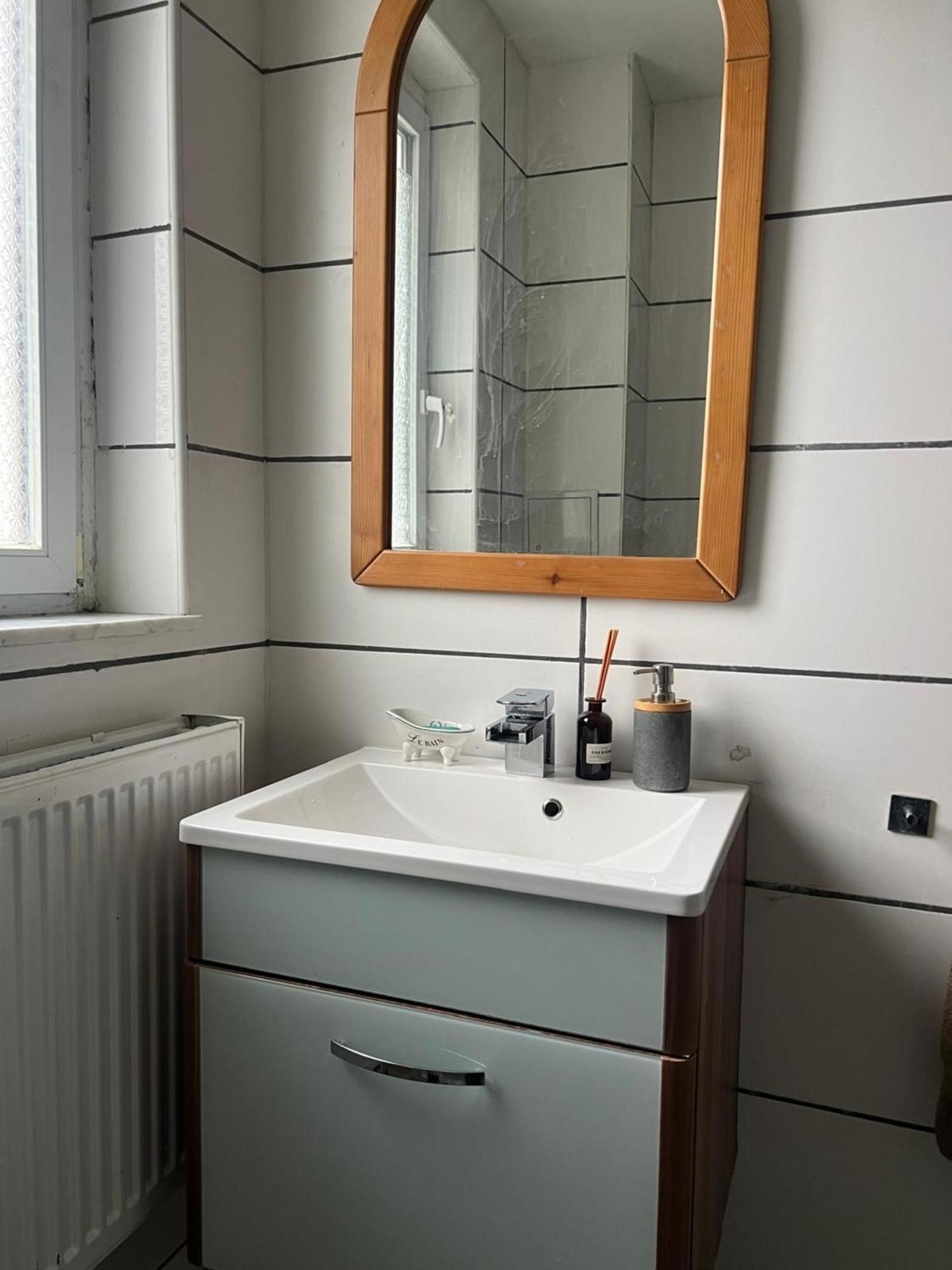 Antike Wohnmoeglichkeit Kurz Und Langfristig 100Qm Erdgeschoss Appartement Lauchhammer Buitenkant foto